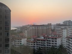-三亚湾海居铂尔曼度假酒店