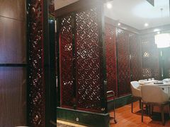 -七欣天香辣蟹火锅(上海银亿滨江店)