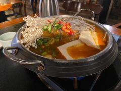 -军硕烤肉·部队火锅(二七万达店)