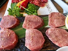 -炼火烤肉店