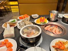 -钱小奴海鲜自助黑金店(杭州滨江龙湖店)