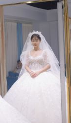 -欣薇婚纱(新源乐汇城店)