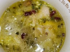 酸菜小鱼-渝是乎酸菜鱼·川渝小炒(新世界百货望京店)