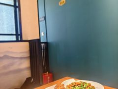 -老周家酱卤猪蹄私房菜(克拉玛依西街店)