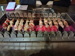 -麦凯伦烧烤·精酿超级工厂店(金桥总店)