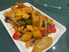 -叶派龙虾•招牌香辣蟹·海鲜(中海国际店)