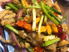 -虾弄弄海派小龙虾·牛羊蝎子火锅