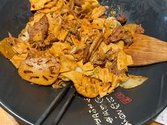 -风光老灶麻辣香锅(大成路翠微百货店)