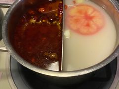 双味锅(鸳鸯锅)-壹小馆.皇城老妈(成都太古里店)