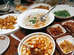 -宴小馆·小海鲜青岛菜(五四广场店)