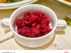 天然蜂蜜拌树莓-吉林省林业宾馆-餐厅