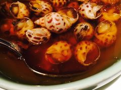 古越陈酿煮花螺-杭州西子湖四季酒店·金沙厅