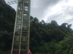 游乐设施-宝晶宫旅游景区