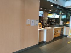 -麦当劳(普陀长途客运中心店)