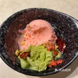周末7点到店门口取号，说还有300多号？！[咒骂][咒骂][咒骂]