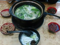 android_upload_pic-丽虹云南过桥米线(兴工街店)