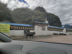 -比日神山