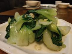-临江餐馆二楼美食部落