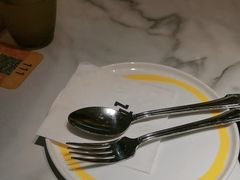 -菲滋意式餐厅(温岭银泰城店)