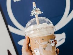 -瑞幸咖啡(新华百货宁阳广场店)