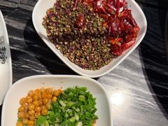 -老船舫·现做活鲜鱼馆(东郊记忆店)