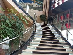 -骏莱海鲜鱼港(五角场店)