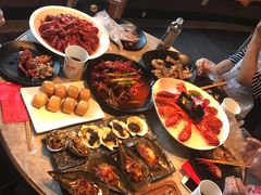 -沪小胖小龙虾(淮海中路旗舰店)