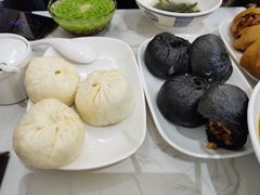 -李与白包子铺(桐梓林店)