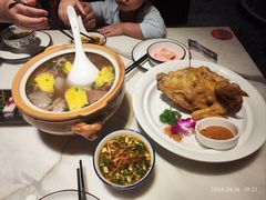 -唐猫庭院·千年陕菜(大唐不夜城店)