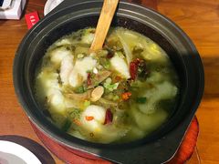 -周鱼小馆石锅酸菜鱼(活力汇店)