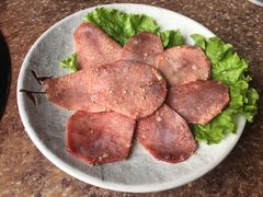 牛舌-炼火烤肉店