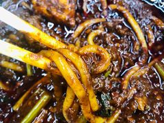 爆辣馕粉对半-啊臻味道米粉(六道口店)