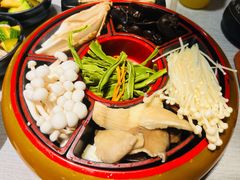 -捞天下大众火锅(水上公园店)