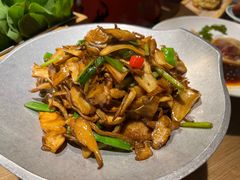 -卢大鲜鱼头捞饭(美利广场店)