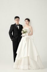 -Mu慕婚纱摄影·超级工作室