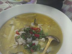 -川流不息·地道川菜·小龙虾(新松江路店)