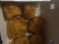 -达美乐比萨(南京路店)