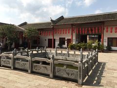 -何乡别院·中式农庄(姑婆山大道店)