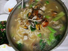 -宾朋海鲜特色美食餐厅·纯手工鲅鱼水饺(兴海路店)