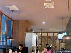 大堂-青年公社烤鸭(青年路店)