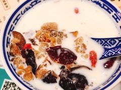 传统牛奶桃胶-双喜老铺(人民广场店)