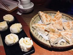 花卷-多嘴超级肉蟹煲(吉林财富购物广场店)