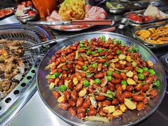 -马路牙子烧烤音乐酒馆(望京店)