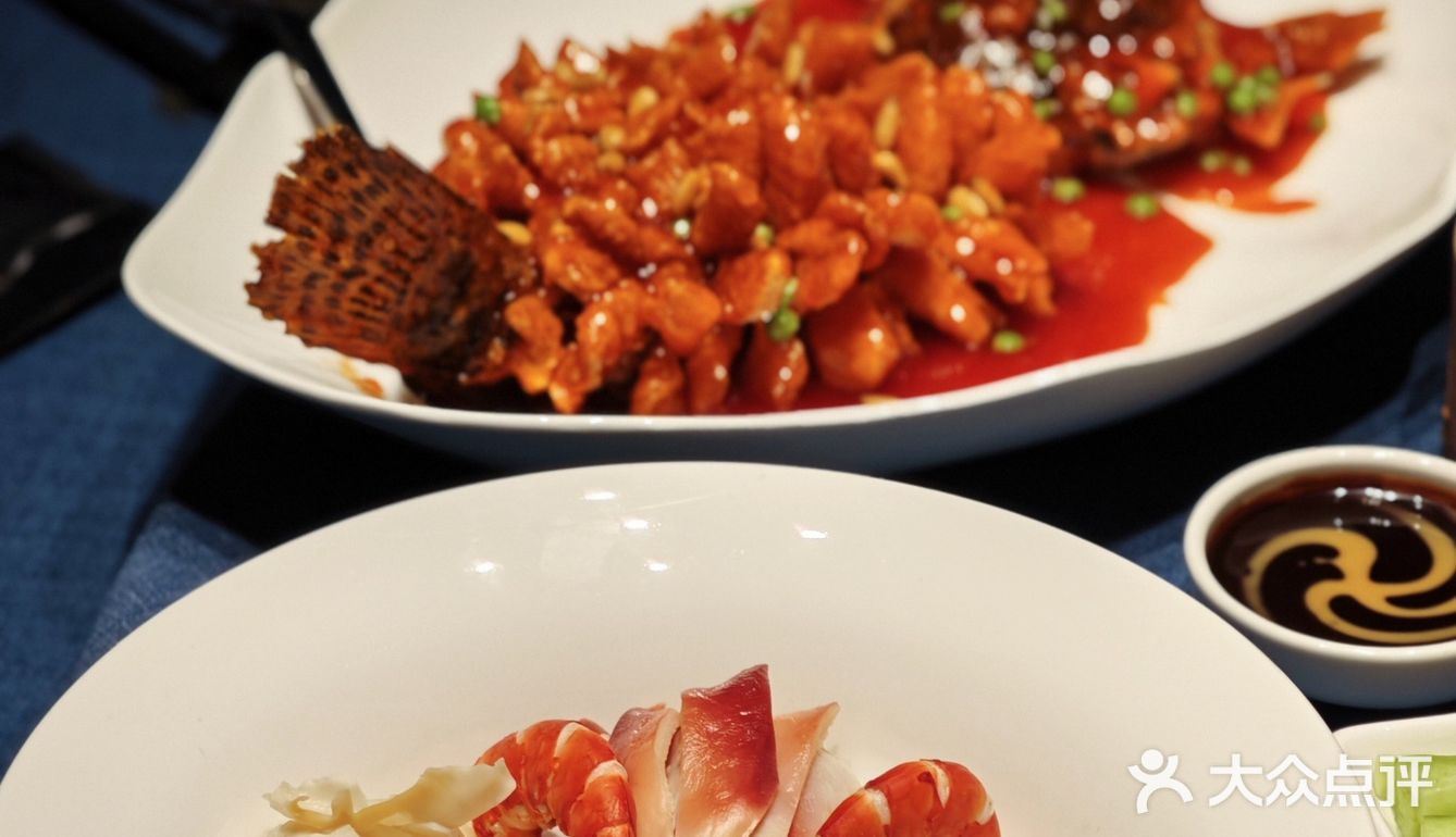 百年老字号｜東興樓烤鸭📍在深圳吃上了！