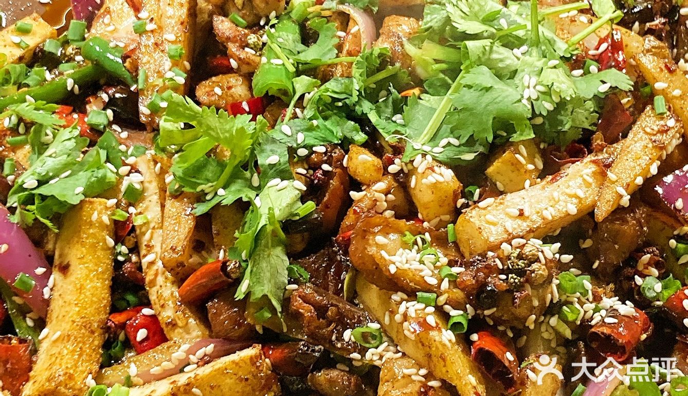 三圣乡蜀宴百汇|美味的烤全羊的天堂～