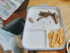 -菲滋BOX(定海凯虹店)