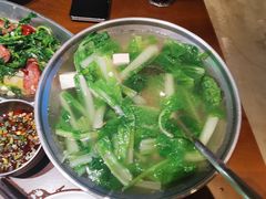 -三叔特色自贡菜(中海国际店)