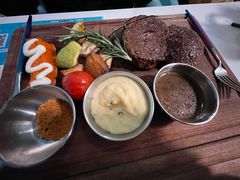 -拾挚扒房(招商花园城店)