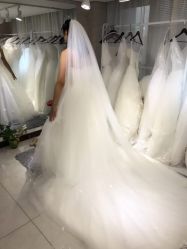 点击看大图 -LOVINA洛维娜婚纱礼服