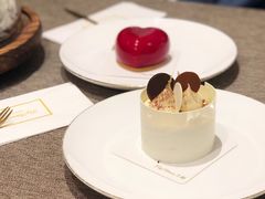 -法桐蛋糕·手作面包(万达公馆店)
